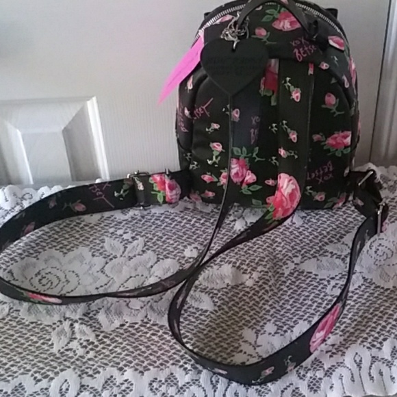 betsey johnson mini backpack floral Betsey Johnson Floral Mini Backpack NWT